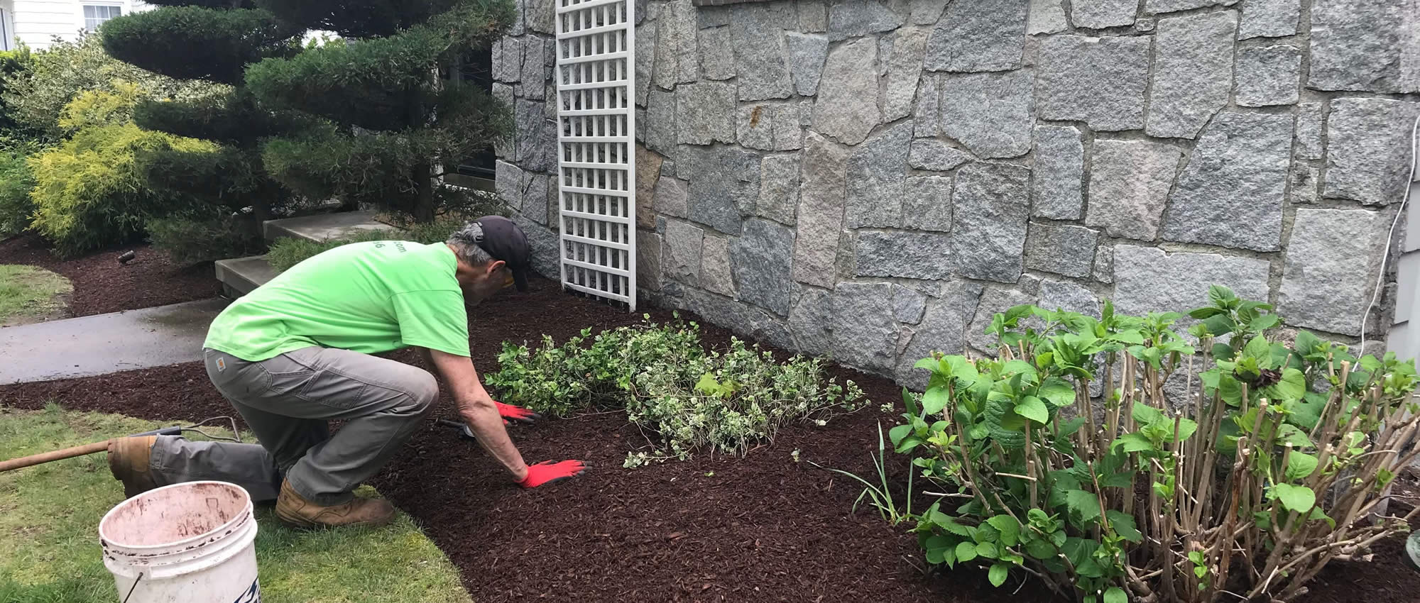 Mulch Installation and Delivery